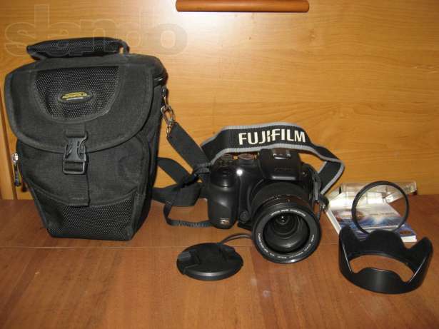 75024943_1_644x461_prodam-ultrazum-fujifilm-finepix-s200-exr-evpatoriya-.jpg