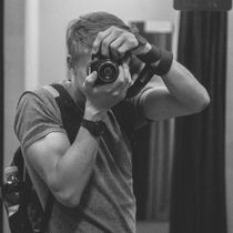 Photolev